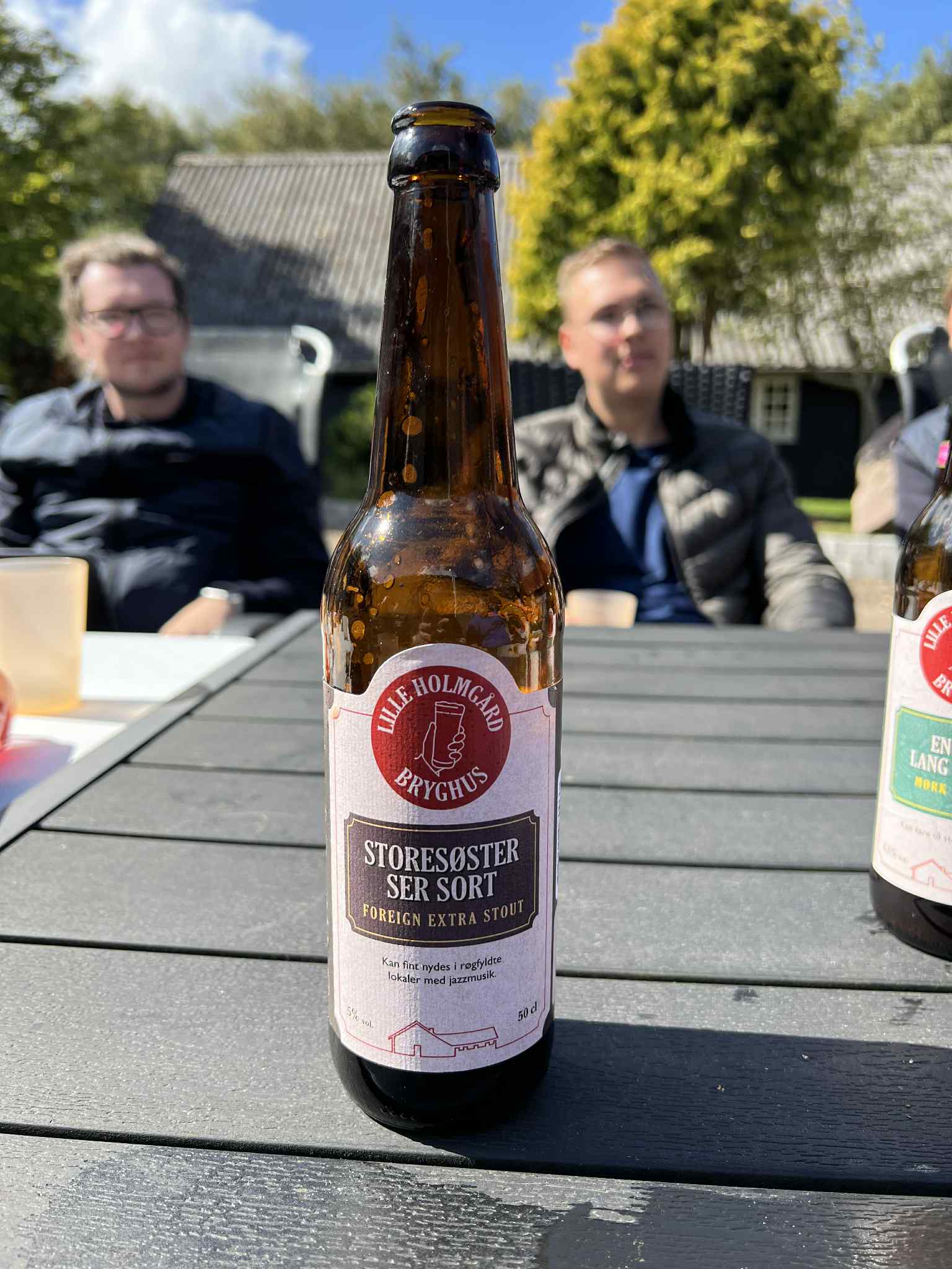 Lille Holmgård Håndbryg - Storesøster ser sort